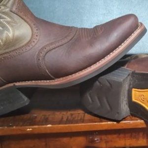 ARIAT Men's Heritage Roughstock Western Boot